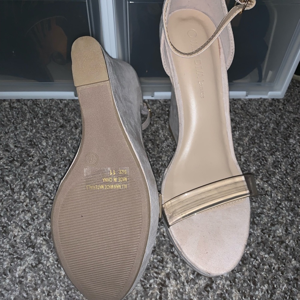 Wedges - Picture 2 of 2
